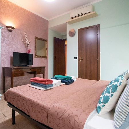 B&B Colorful Suite Yard Rzym Zewnętrze zdjęcie