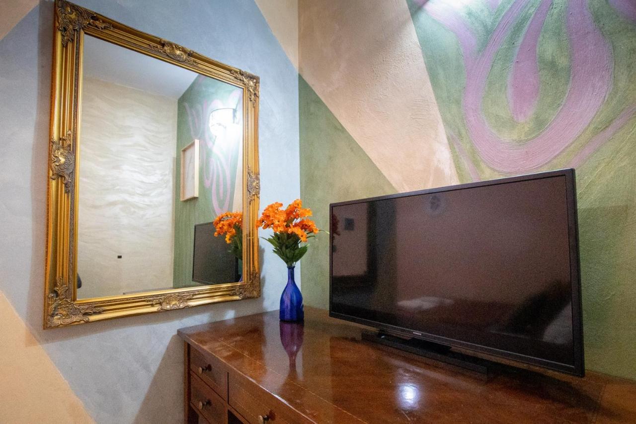 B&B Colorful Suite Yard Rzym Zewnętrze zdjęcie