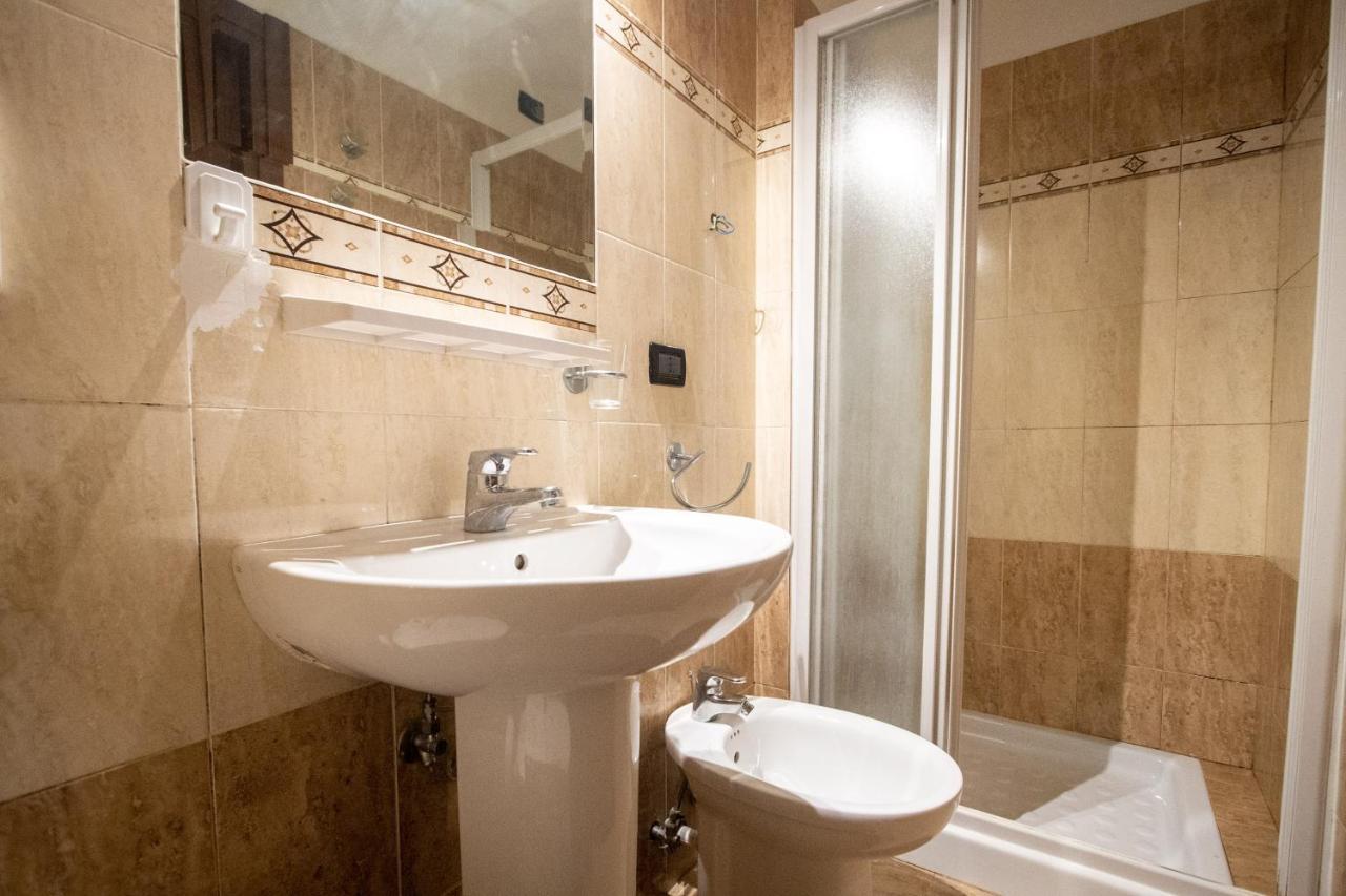B&B Colorful Suite Yard Rzym Zewnętrze zdjęcie